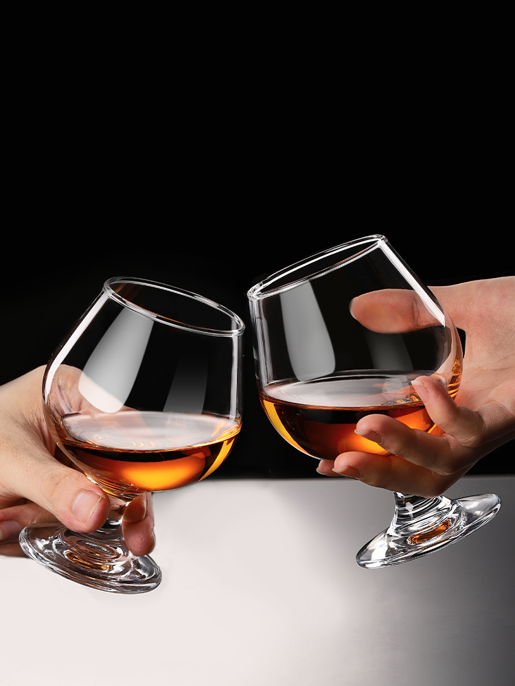 Elegancka kryształowa szklanka – Crystal Wine Glass recenzja i cena